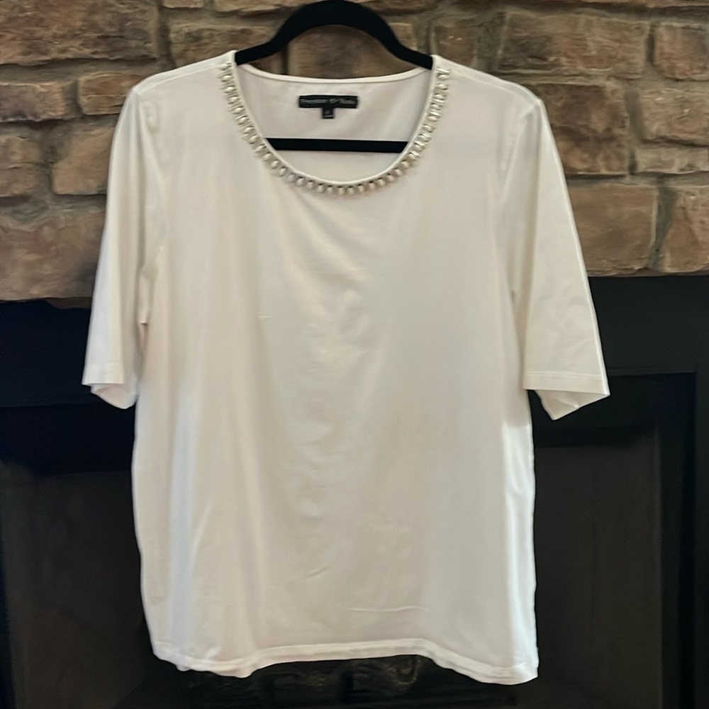 Preston & York white t-shirt with silver and white embellishments. Size XL
